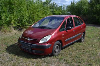 Citroen Xsara Picasso 2008 bontási alkatrész, bontás! Motorkód: 9H02 Színkód: KKQD