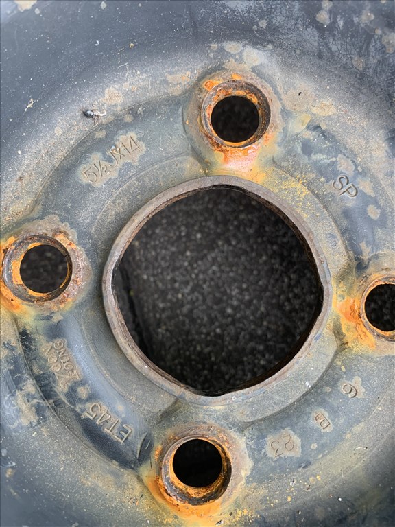  4x100 lyukosztású 5,5JJ 14" használt (gyári felni) lemezfelni 3. kép