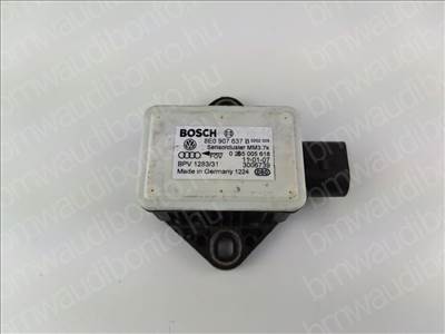 AUDI A4 B8 (8K2) ESP menetstabilizátor (8K0907637B)