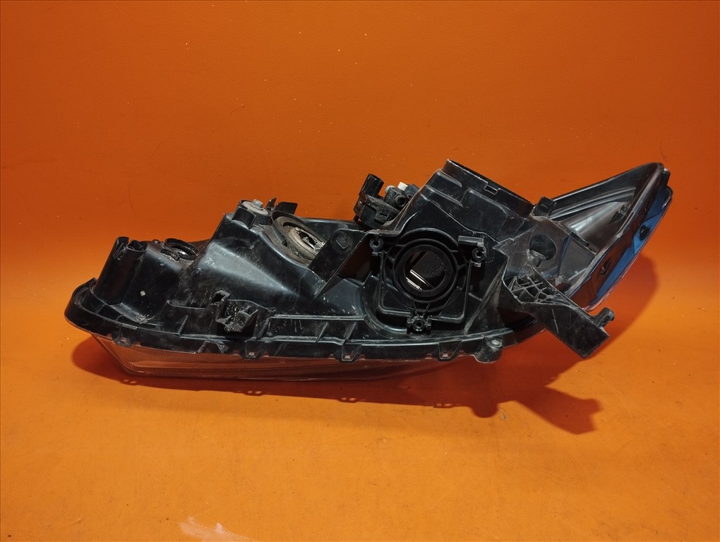 Honda Civic jobb xenon lámpa 12-től (S3.50.923R)a 3. kép