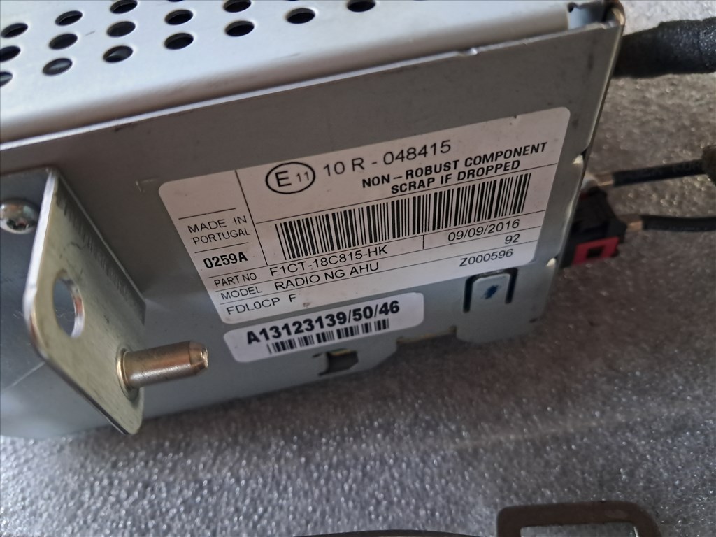 Ford C-Max Mk2 SYNC 3 navigációs fejegység HJ5T-14G370-GHF f1ct18c815hk 3. kép