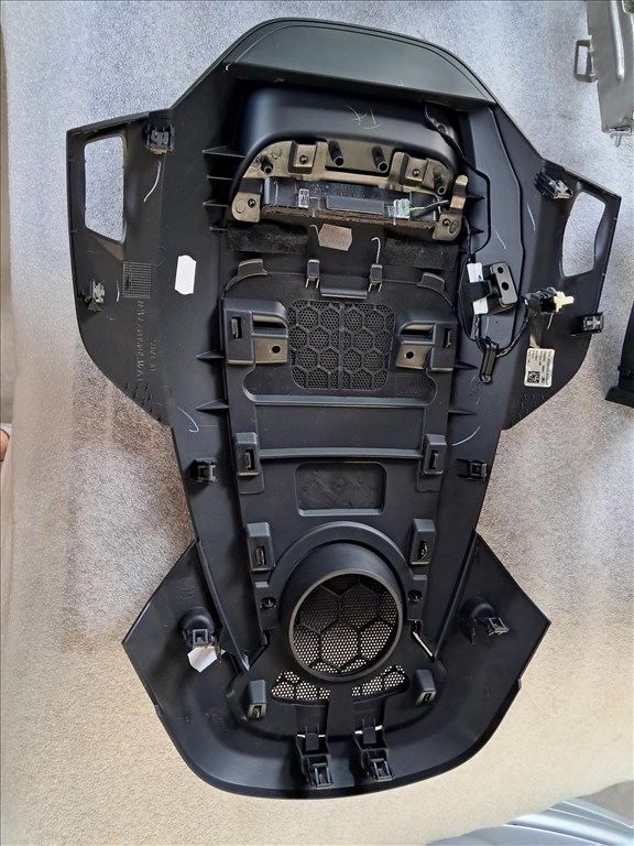 Ford C-Max Mk2 SYNC 3 navigációs fejegység HJ5T-14G370-GHF f1ct18c815hk 10. kép