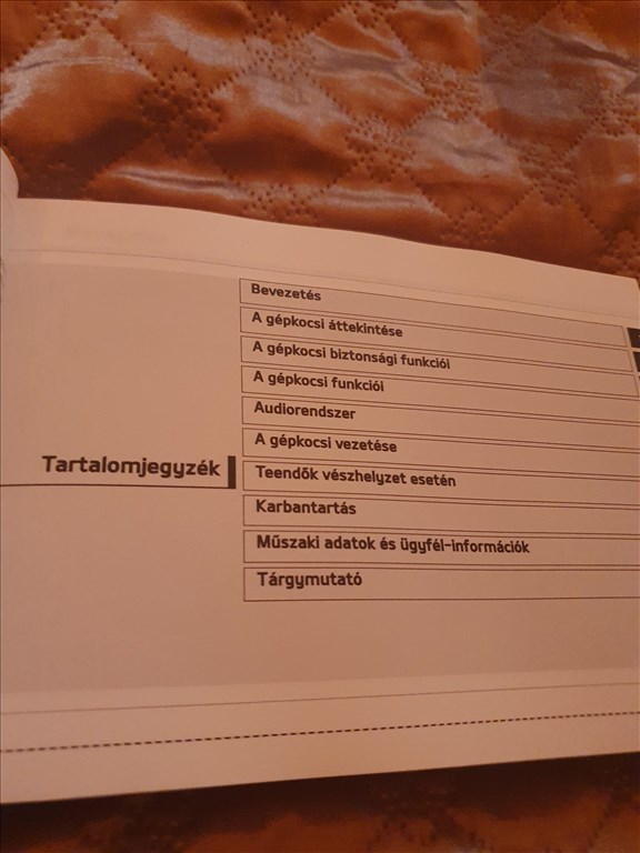 Kia Stonic kezelési kézikönyv. 2. kép