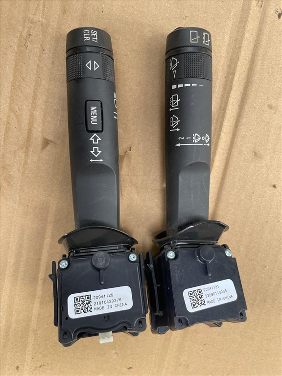 Opel Astra J Kormánykapcsoló 20941129 Irányjelző kapcsoló Tempomatos / Zafira C ,Meriva B, Corsa E,  1. kép