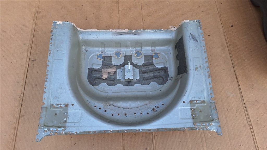 Opel Astra K kombi pótkerék teknő 1. kép