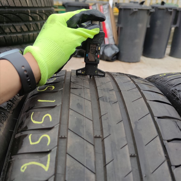 235/55 R19 és 255/50 R19 Michelin nyári gumi 90000ft a 4db/274/ 3. kép