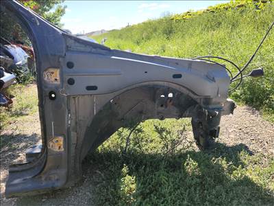 Dacia Duster I jobb első negyed B20