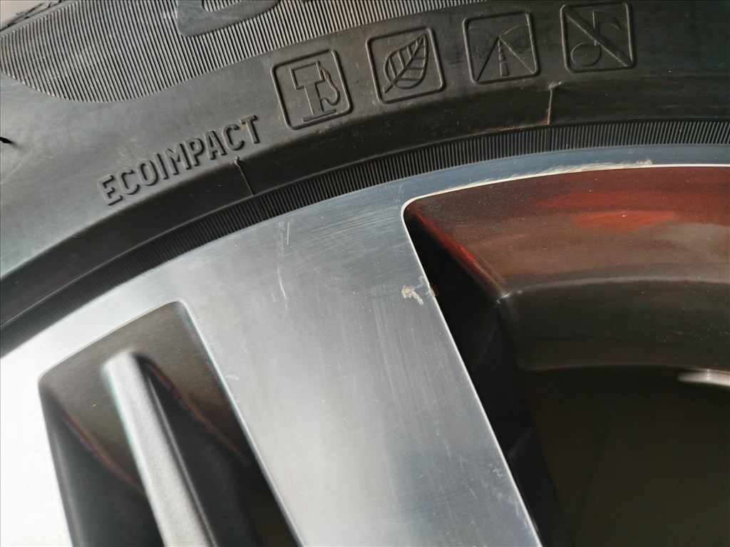  Hyundai Tucson 2010-2017- 5x114.3-18" (gyári felni) alufelni, 225/55 Pirelli nyári gumi  7. kép