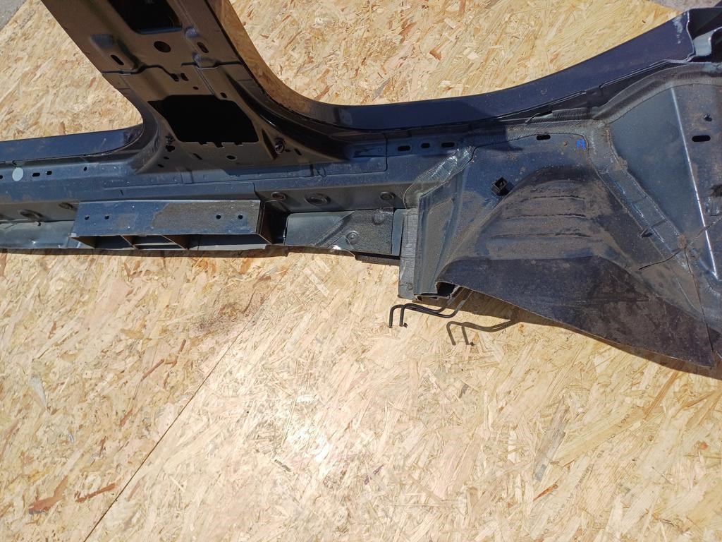 Opel Astra J (2009-2015) Jobb Küszöb 11. kép