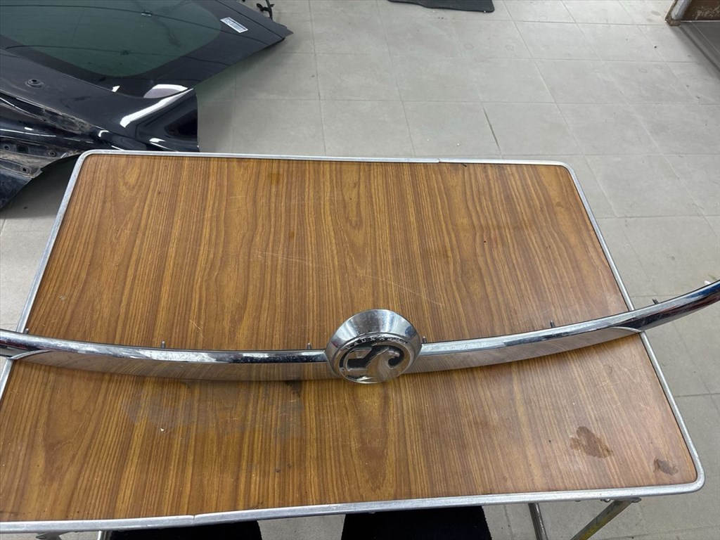 Opel Insignia A Csomagtérajtó Díszléc 9526 ,  22803610-22803608 1. kép