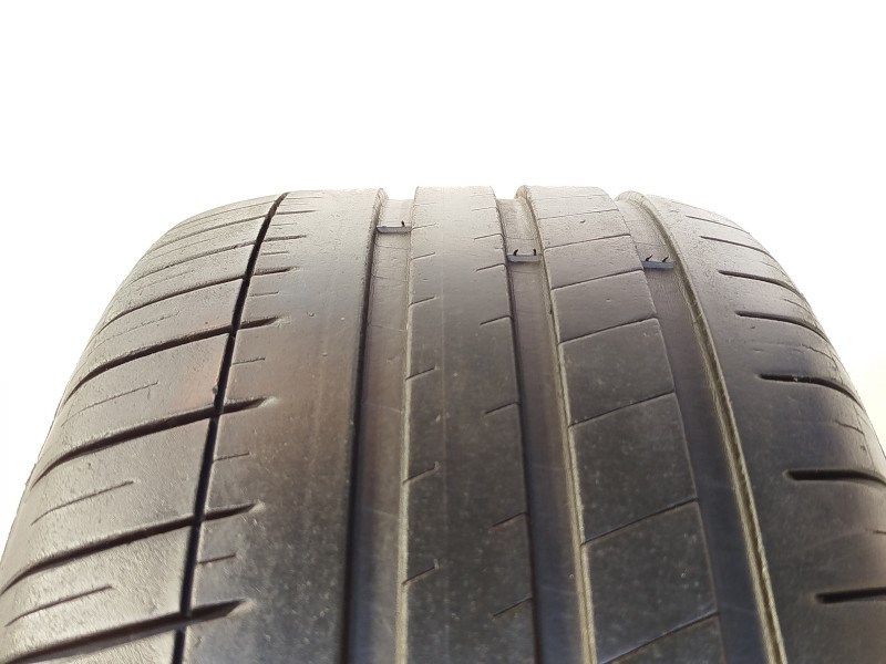 Michelin Pilot Sport 3 235/40 R18  1. kép