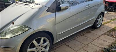 Mercedes A-osztály W169 bal első ajtózár szerkezet 3 ajtósé