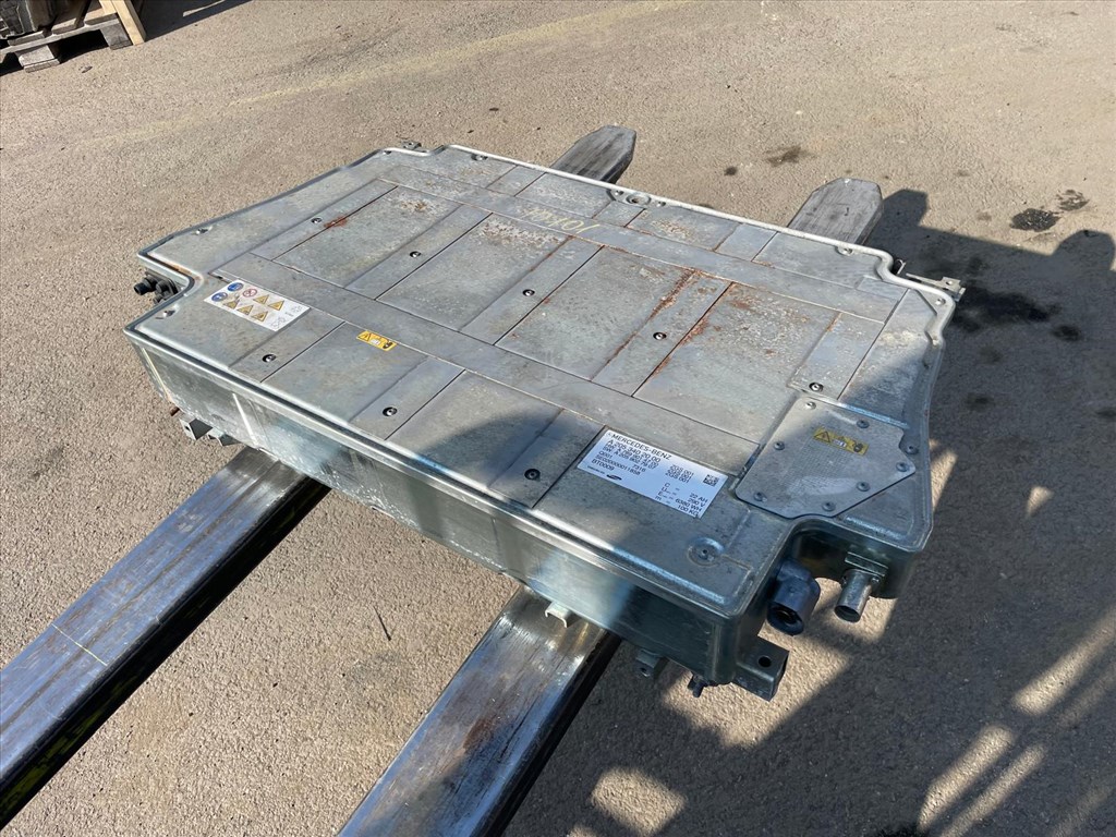 Mercedes C 350 e (W205) 2.0 Hybrid 279 LE hybrid akkumulátor a2053402000 2. kép