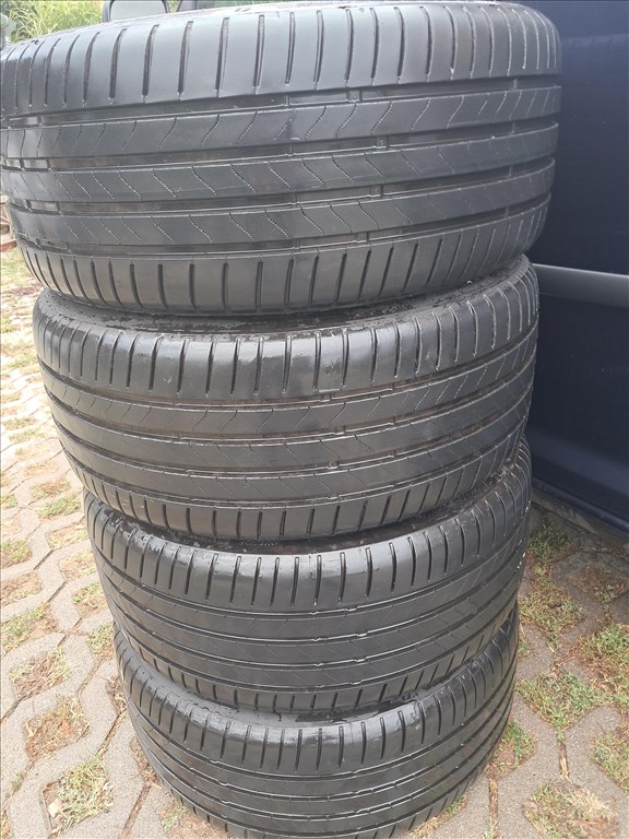 235/40/18" újszerű Bridgestone nyári gumi gumi 1. kép