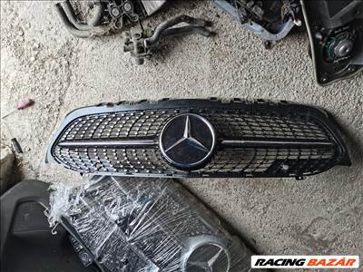 R0302 A1778880200 Mercedes w177 A Class Új Rács Hűtőrács Fekete-Króm betétes Króm Gyémánt