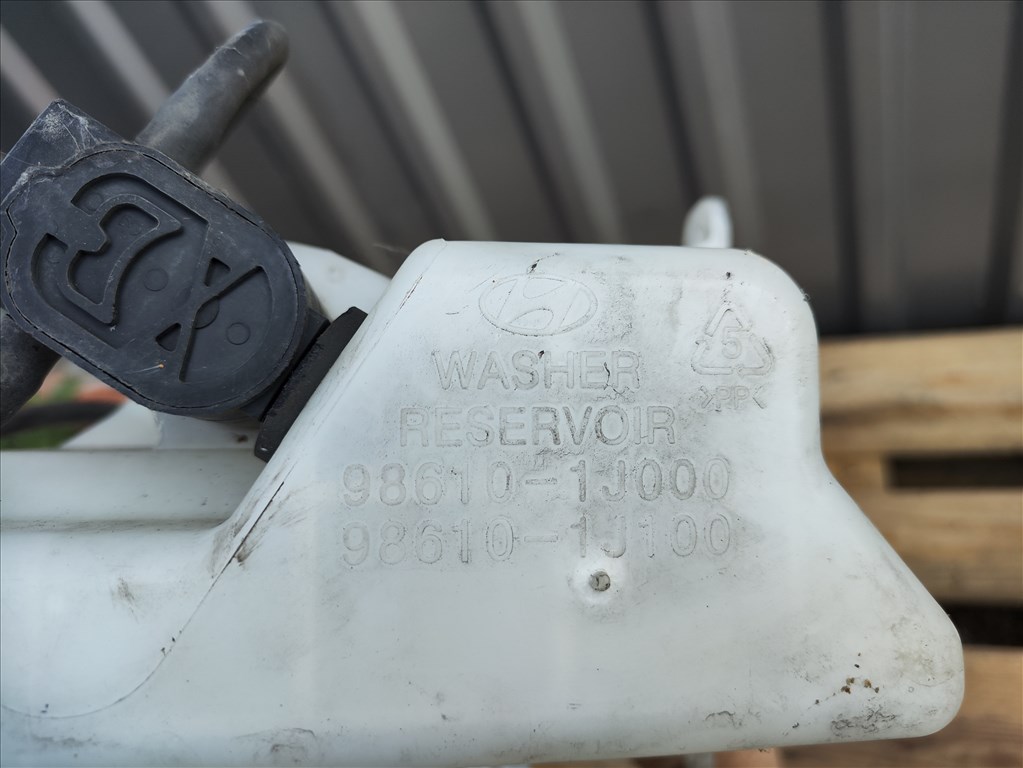 Hyundai i20 (PB) ablakmosó tartály  985102j000 986101j000 4. kép