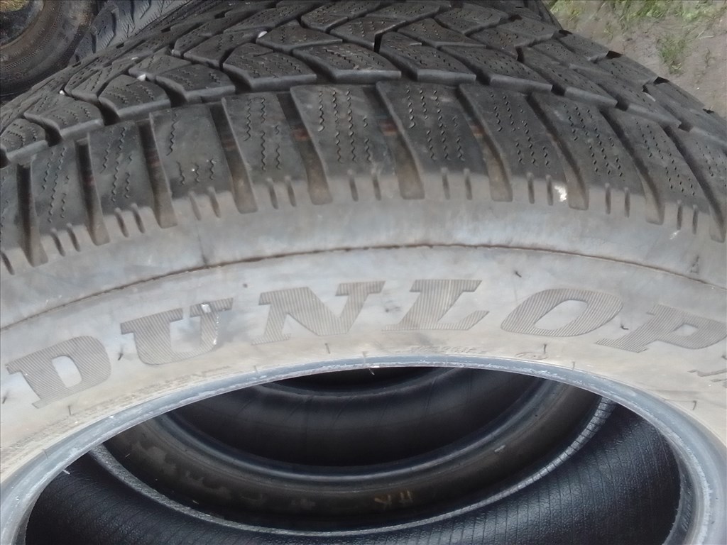  205/60R16 Dunlop winter sport5 téli gumi 2 db 4. kép