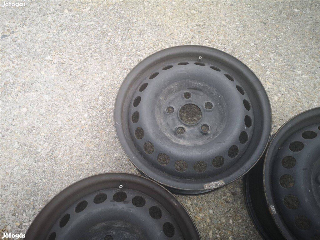  5x120 lyukosztású 16" VW T5 T6 Amarok újszerű lemezfelni 4. kép