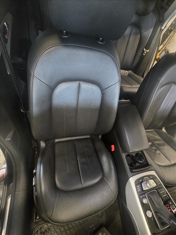 Audi A6 (C7 - 4G) AUDI A6 Fekete bőr ülés szett AVANT 3. kép