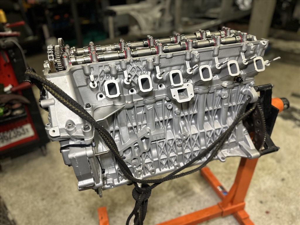 BMW 335, BMW 535, BMW X6 306D5 motor  2. kép