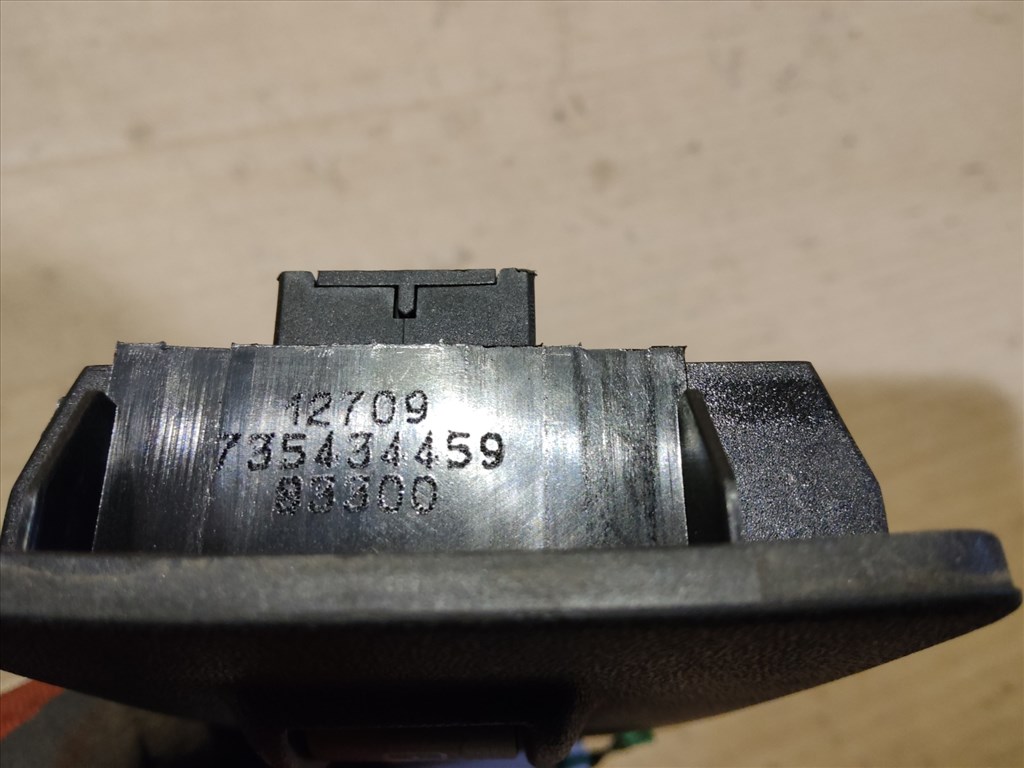 Fiat Bravo 2007-2014 jobb első ablakemelő kapcsoló 735434459 3. kép