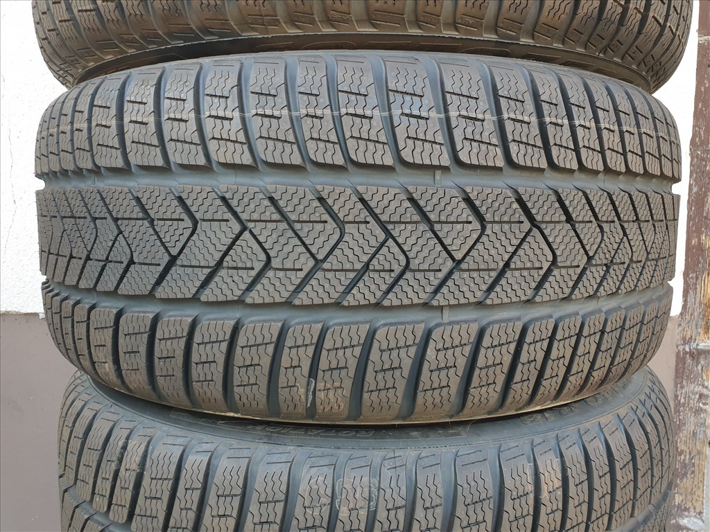  275/40 18 Pirelli Sottozero 3 (új) 2. kép