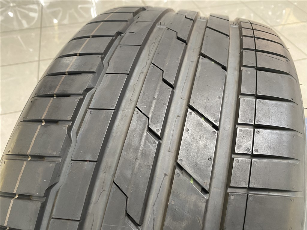 Hankook 275/35 R21 új nyári gumi, 4 darab 3. kép