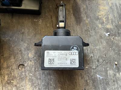 Audi A6 (C6 - 4F) 4F0 909 135 E gyújtáskapcsoló 