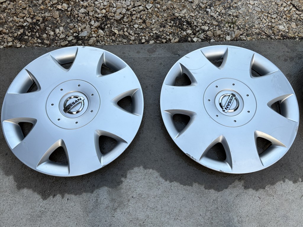 Nissan 15" dísztárcsák olcsón 2. kép