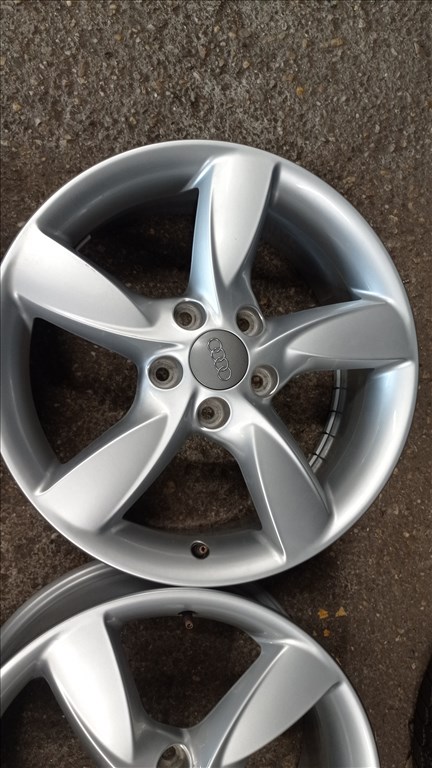  5x112 lyukosztású 6JJ 17" használt (gyári felni) alufelni 4. kép