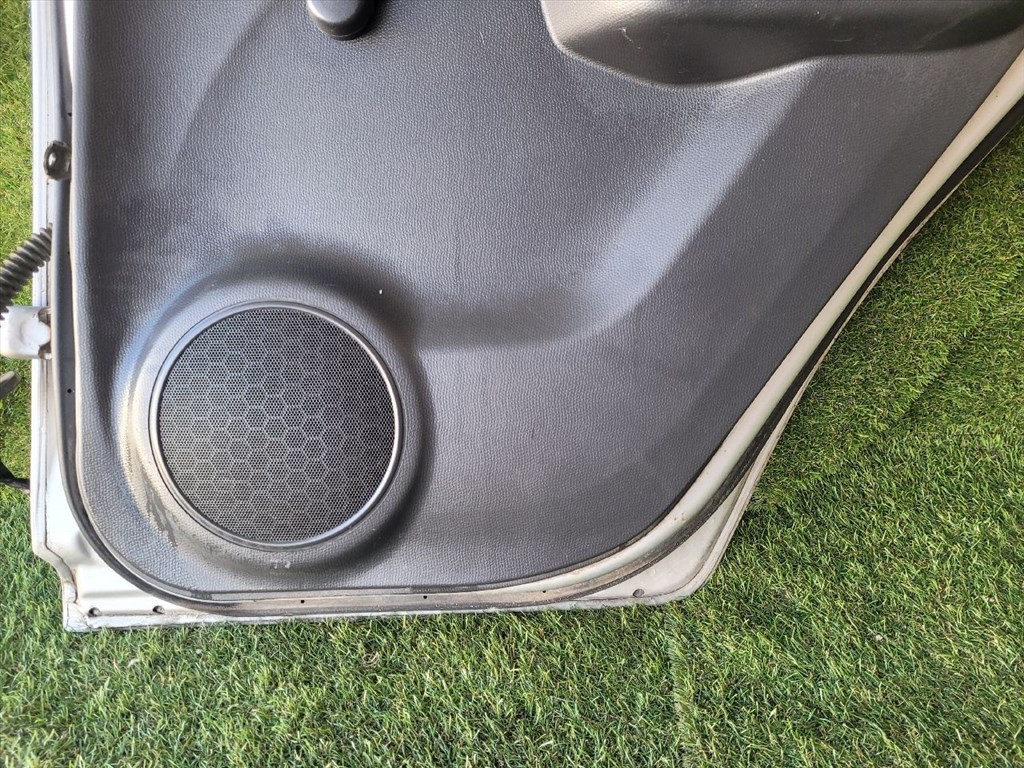 SUZUKI SWIFT III Jobb első Ajtó (Részeivel) E2043R00351 43r001583 18. kép