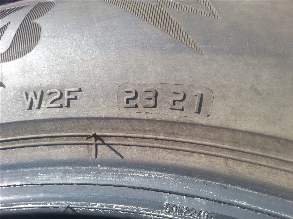  205/60R16 Bridgestone Blizzak LM005 téli gumi garnitúra 2021-es 7. kép