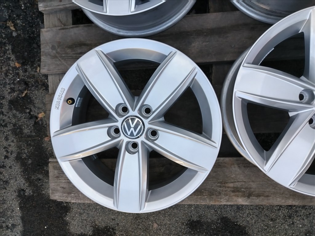  Volkswagen Polo Mk6 2020tól 5x10015" (gyári felni) alufelni 4. kép