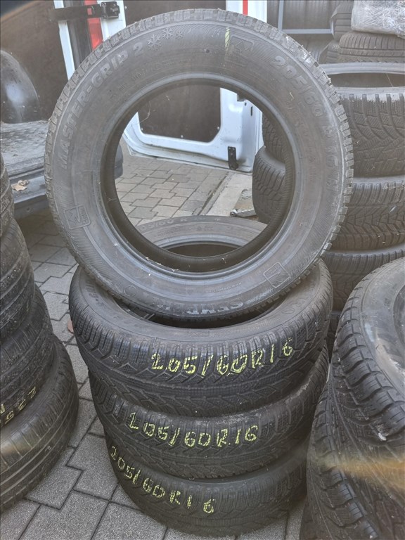  205/6016" újszerű Semperit Master-grip 2 téli gumi 4db  4. kép