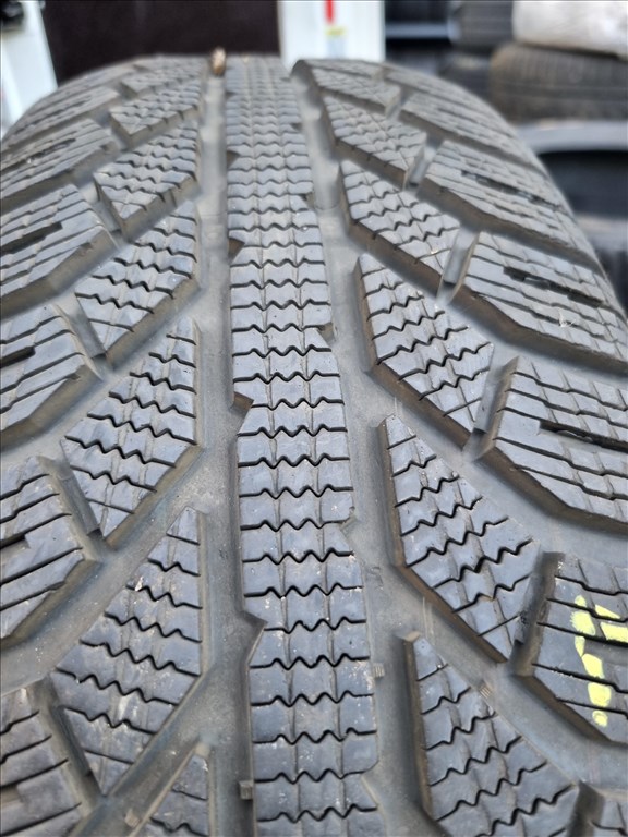  205/6016" újszerű Semperit Master-grip 2 téli gumi 4db  6. kép