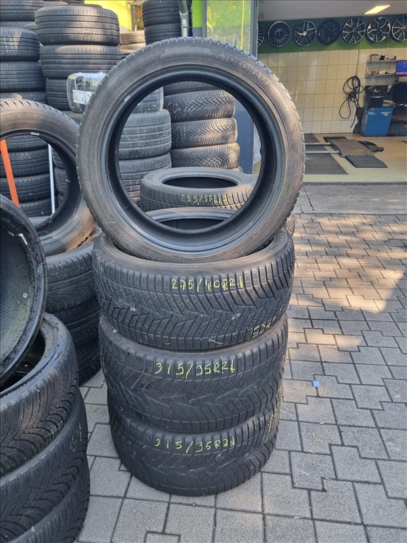  275/4021" 315/3521" újszerű Yokohama BluEarth winter V905 téli gumi szett  2. kép