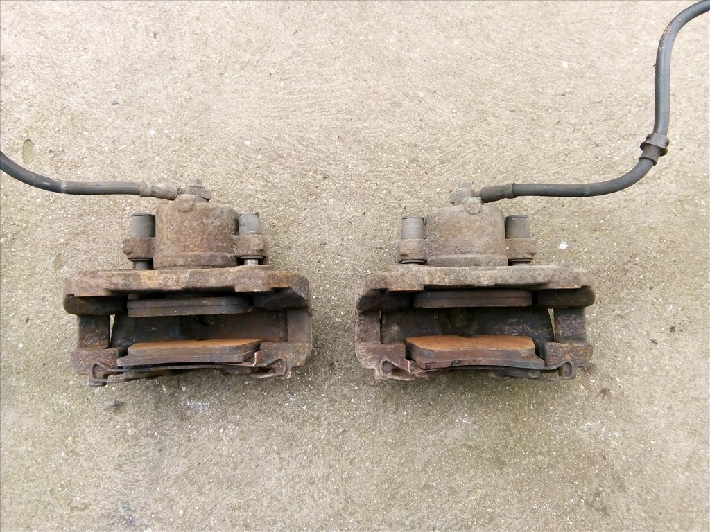 Opel Astra H 1.3cdti első féknyereg 3. kép