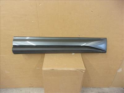 SKODA KAROQ 57A Sport Line jobb első ajtó díszléc 2017- 57A854940A