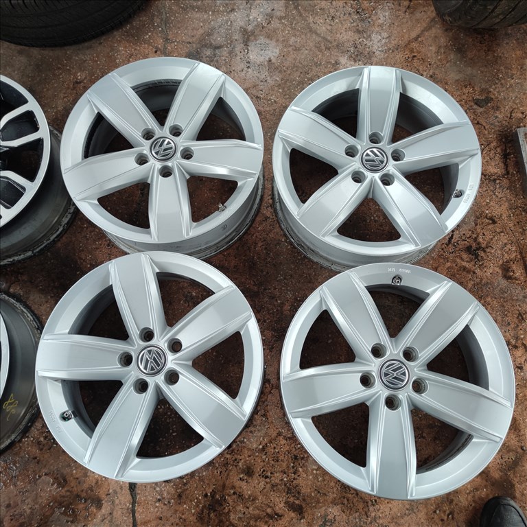 5x112 17 Gyári Volkswagen alufelni Nyomásérzékelővel 145000ft a 4db/15/ 5. kép