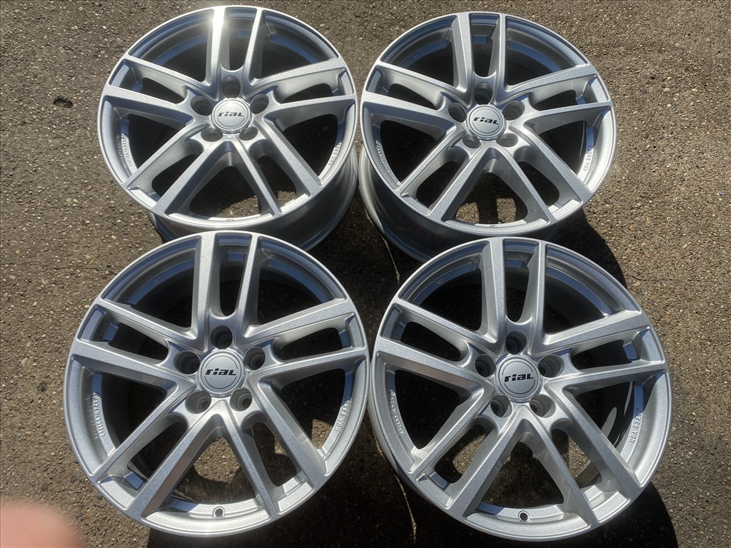 4db Rial 17″ Audi – VW – Skoda alufelni. (4050) 1. kép