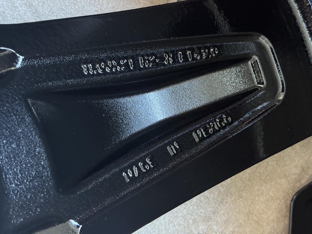 R21 Original Mercedes 11J ET49 - A1674014401 A167 401 4401 1db felni alufelni 4. kép