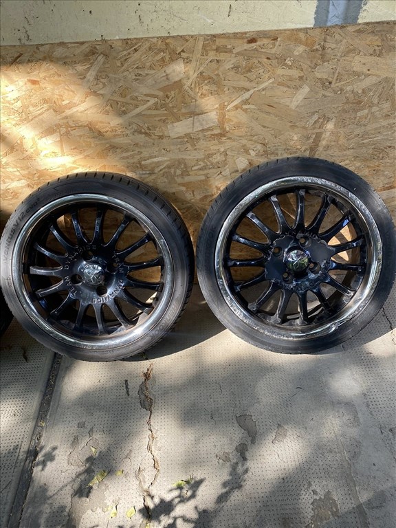  4x114.3 lyukosztású 17" használt alufelni, rajta 205/40 használt Hankook nyári gumi gumi  3. kép