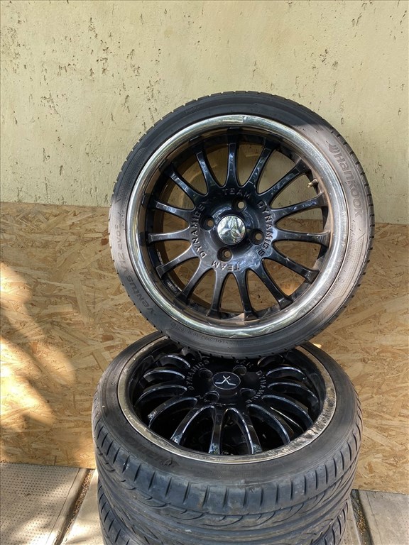  4x114.3 lyukosztású 17" használt alufelni, rajta 205/40 használt Hankook nyári gumi gumi  4. kép
