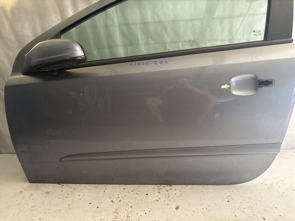 13745 Opel Astra H Bal első Ajtó Szürke Z163 3 ajtós GTC 2. kép