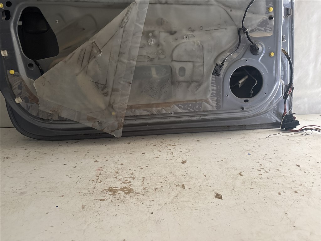 13745 Opel Astra H Bal első Ajtó Szürke Z163 3 ajtós GTC 6. kép