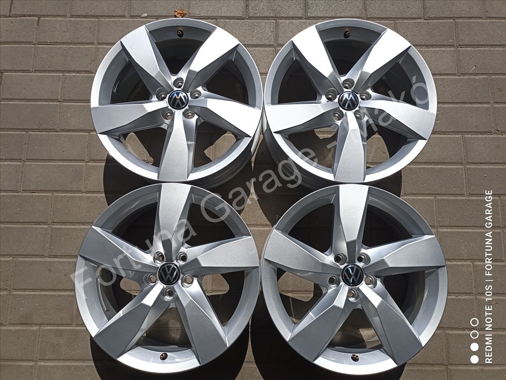5x100 17" Volkswagen 'Chesterfield' (2GM) újszerű alufelni garnitúra 1. kép