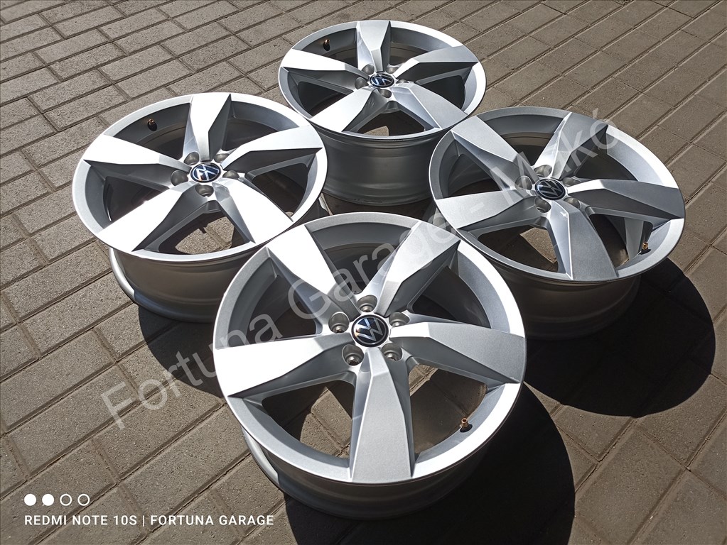 5x100 17" Volkswagen 'Chesterfield' (2GM) újszerű alufelni garnitúra 2. kép