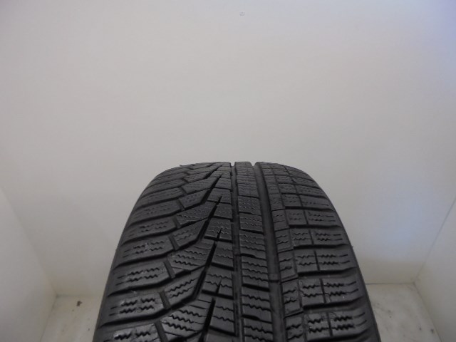 Hankook W320 Winter Icept Evo2 205/55 R17  1. kép
