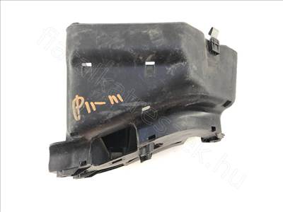 Biztosítékház alsó rész - PUNTO - BO.46789257 -  - Bontott Fiat  46789257