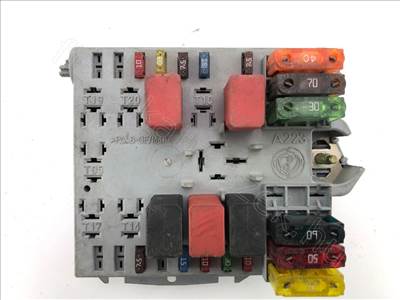 Biztosítéktábla - PUNTO - BO.46763644 -  - Bontott Fiat  46763644